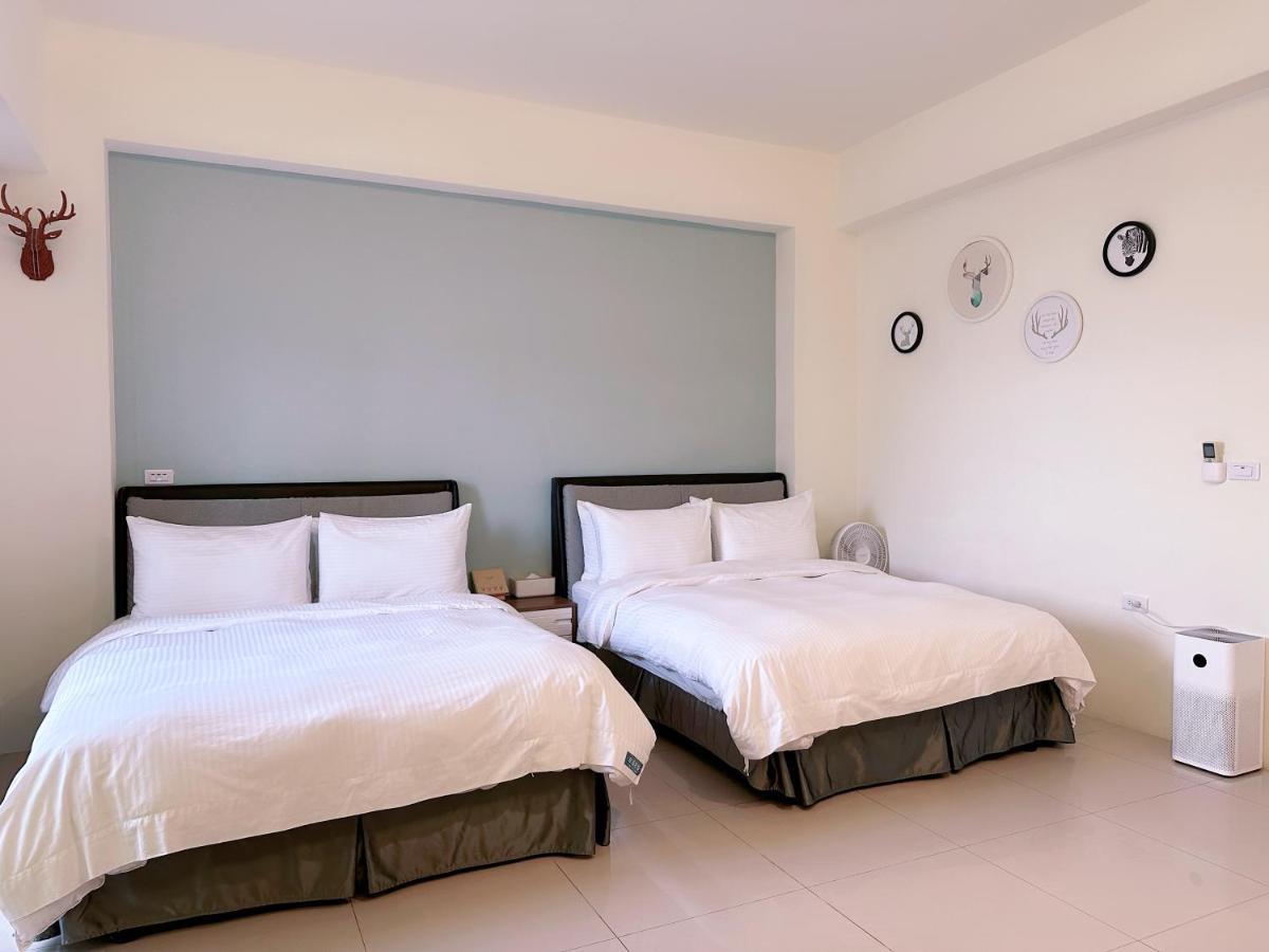 Happy Fat B&B 寵物友善 T'ai-tung Exteriör bild