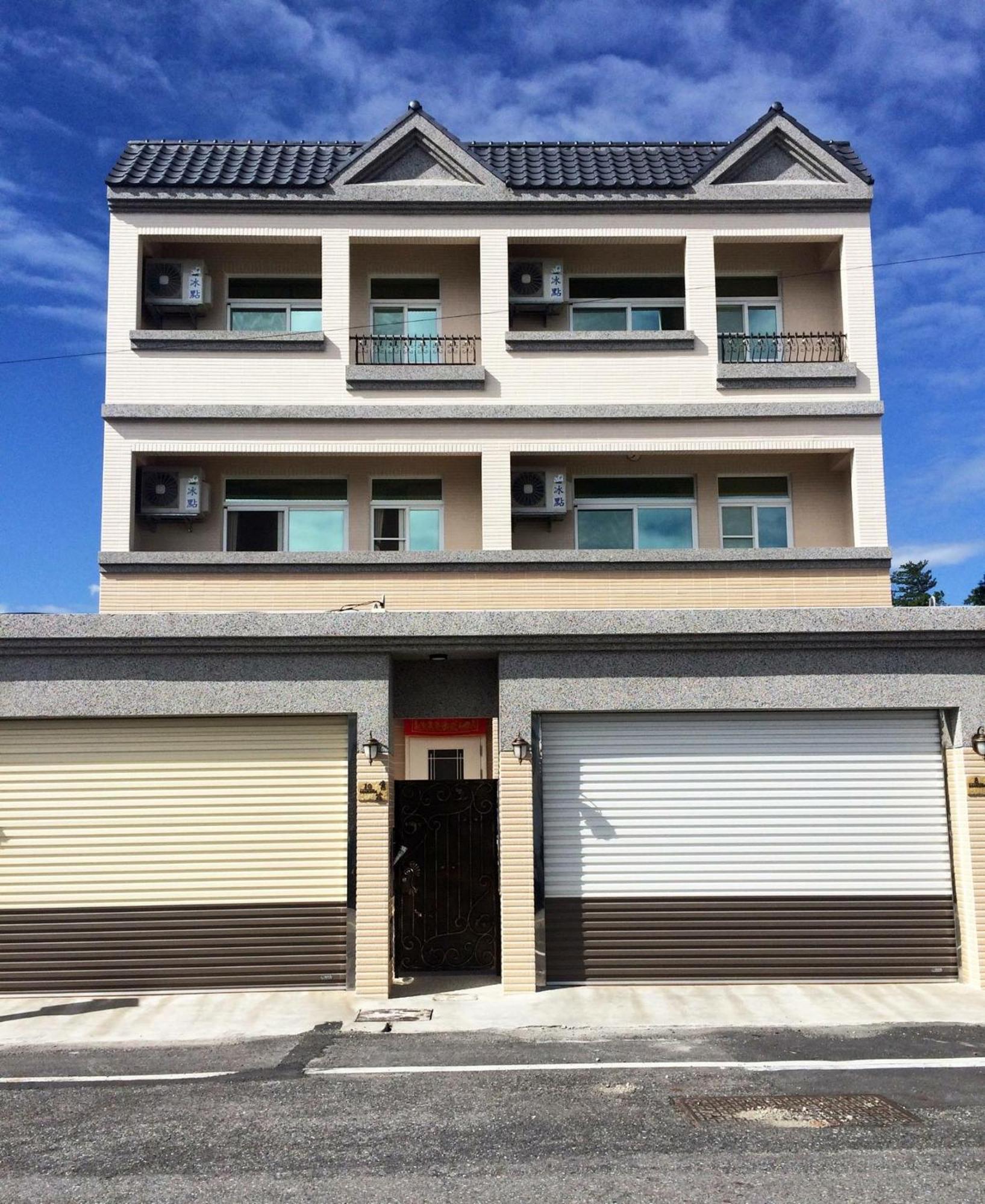 Happy Fat B&B 寵物友善 T'ai-tung Exteriör bild